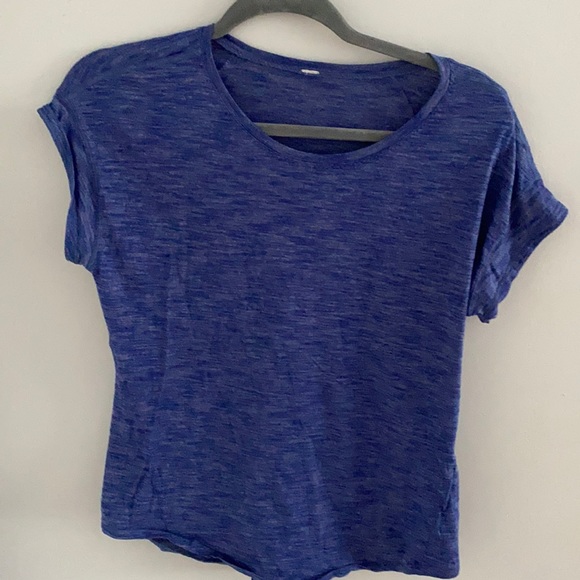 lululemon athletica Tops - Lululemon workout tee